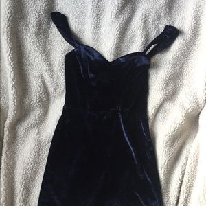Blue Velvet Nasty Gal dress